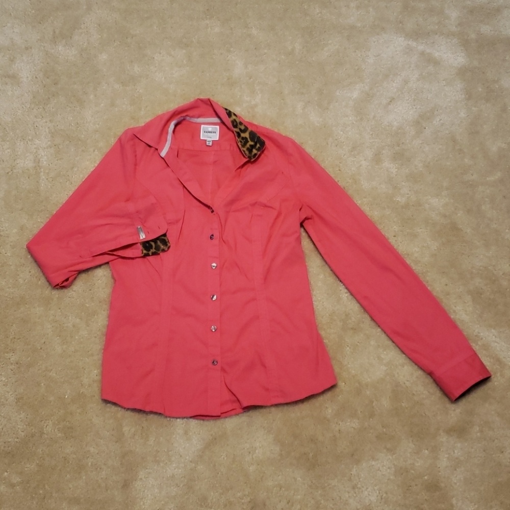Express blouse size Medium